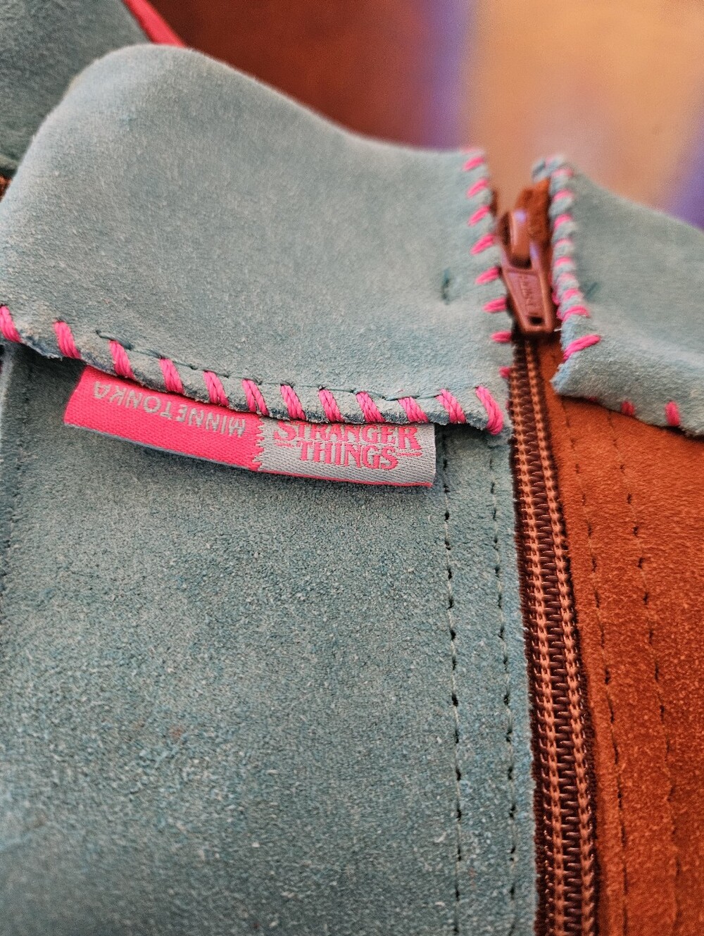 Stranger Things Minnetonka Holly Boots. Completely Sold Out! Never Worn! - Picture 3 of 6